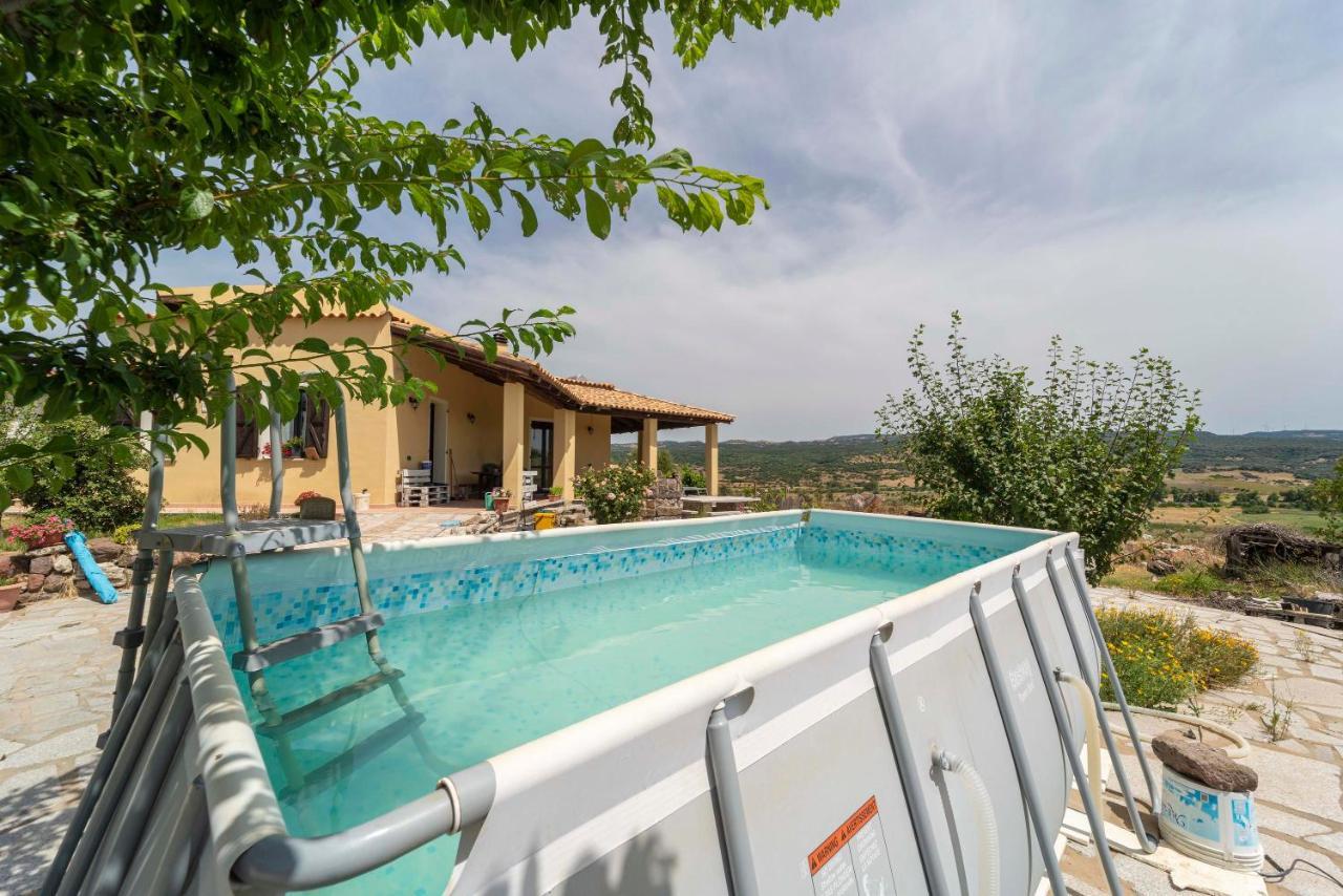 Villa Immersa Nella Natura Perfugas Exterior photo